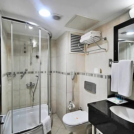 Готель Cukurova Park 4*