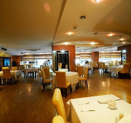 Cukurova Park 4*