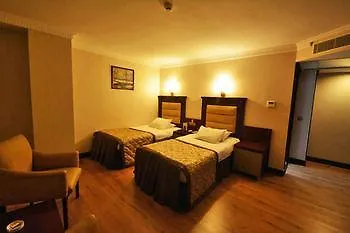 Hotel Cukurova Park 4*