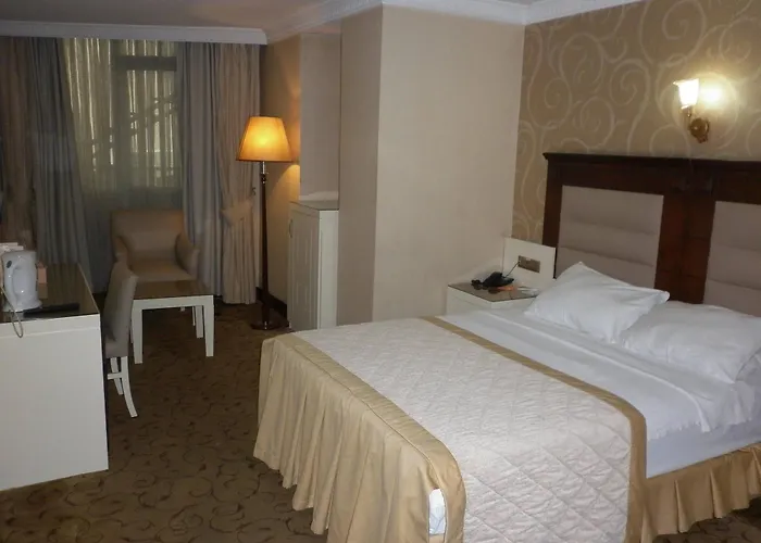 Hotel Cukurova Park 4*