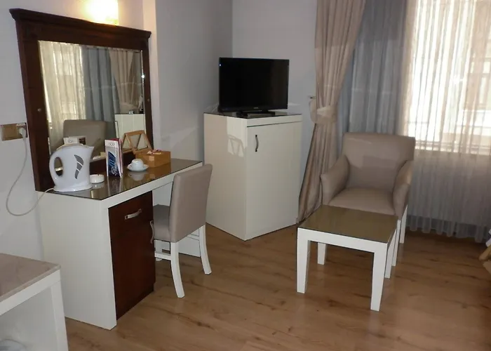 Hotel Cukurova Park 4*