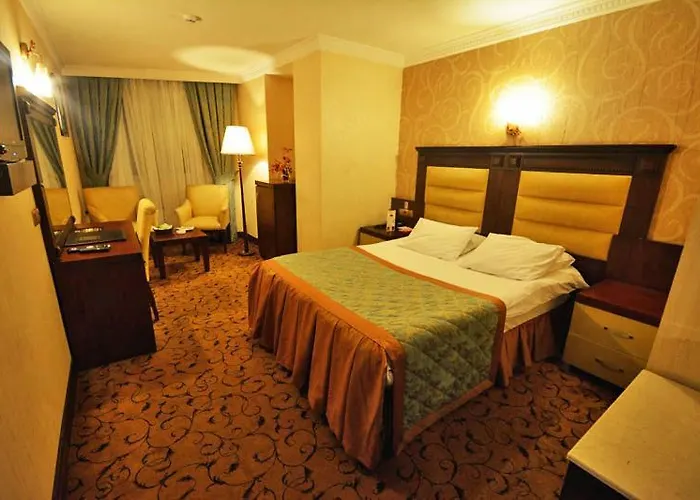 Cukurova Park Hotel 4*